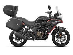 VOGE 300 DS 21> Fijaciones maleta superior