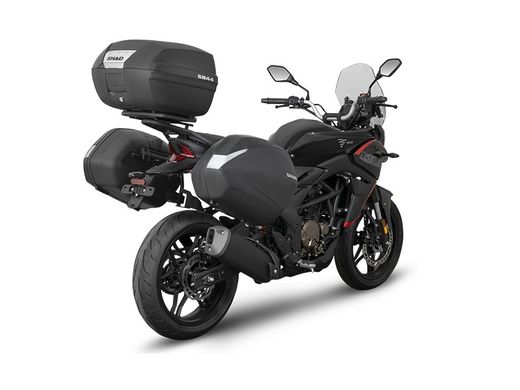 VOGE 300 DS 21> Fijaciones maleta superior