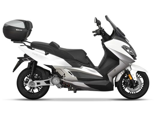 Wottan STORM S300/NERVA EXE '22> Fijaciones maleta superior a la moto.