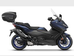 YAMAHA TMAX 560 TECH MAX 22> Fijaciones baúl